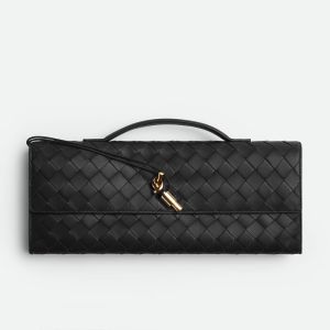 Bottega Veneta Andiamo Clutch In Intrecciato Leather Black