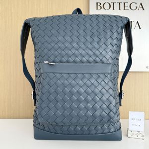 Bottega Veneta Medium Classic Backpack with Front Pocket In Intrecciato Leather Light Blue