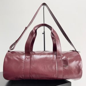 Bottega Veneta Gym Bag In Waxed Calfskin Burgundy