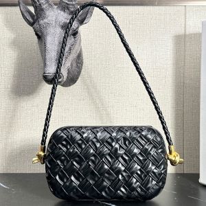 Bottega Veneta Knot Clutch on Strap In Foulard Intreccio Leather Black
