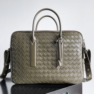 Bottega Veneta Large Getaway Briefcase In Intreccio Lambskin Khaki
