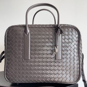 Bottega Veneta Medium Getaway Weekender Briefcase In Intreccio Calfskin Coffee