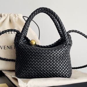 Bottega Veneta Mini Tosca Top Handle Bag In Intreccio Calfskin Black
