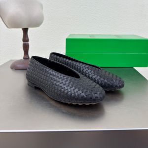 Bottega Veneta Rosa Ballerinas Women Intrecciato Piccolo Lambskin Black