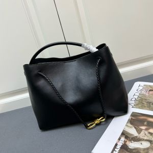 Bottega Veneta Small Andiamo Top Handle Bag In Silky Calfskin Black