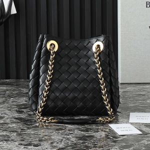 Bottega Veneta Small Parachute Chain Shoulder Bag In Intrecciato Leather Black