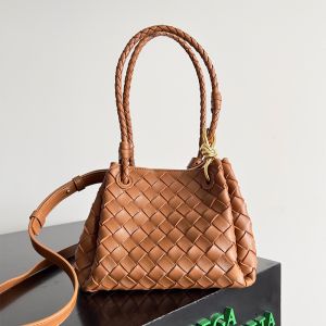 Bottega Veneta Small Parachute Shoulder Bag In Intrecciato Leather Brown