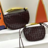 Bottega Veneta Sardine Chain Crossbody Bag In Intrecciato Leather Coffee