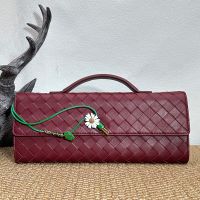 Bottega Veneta Andiamo Clutch with Daisy Flower Closure In Intrecciato Leather Burgundy