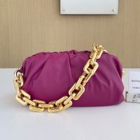 Bottega Veneta Chain Pouch In Shiny Calfskin Rose