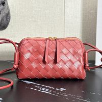Bottega Veneta Concert Pouch In Intreccio Leather Red