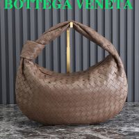 Bottega Veneta Jodie Shoulder Bag In Intrecciato Leather Coffee