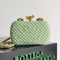 Bottega Veneta Knot Chain Clutch In Intreccio Padded Leather Light Green