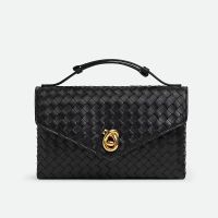 Bottega Veneta Knot Lock Crossbody Bag In Intrecciato Piccolo Leather Black