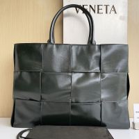 Bottega Veneta Large Arco Tote 46 In Intreccio Shiny Calfskin Dark Brown
