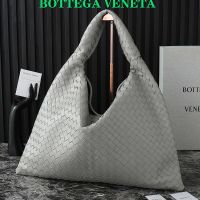 Bottega Veneta Large Hop Shoulder Bag In Intrecciato Leather Grey