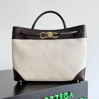 Bottega Veneta Medium Andiamo Top Handle Bag In Canvas and Alligator Leather Beige/Coffee