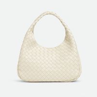 Bottega Veneta Medium Campana Shoulder Bag In Supple Intrecciato Lambskin White