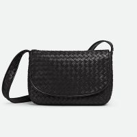 Bottega Veneto Flap Messenger Bag In Intrecciato Nappa Lambskin Black/Green