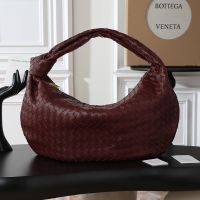 Bottega Veneta Medium Jodie Shoulder Bag In Intrecciato Lambskin Burgundy
