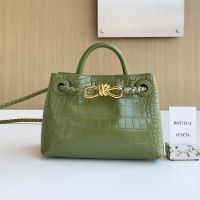 Bottega Veneta Mini Andiamo Top Handle Bag In Alligator Leather Green