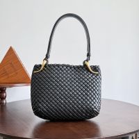 Bottega Veneta Small Clicker Shoulder Bag In Intrecciato Leather Black