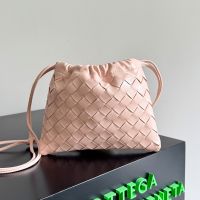 Bottega Veneta Small Dustbag In Intrecciato Leather Pink