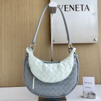 Bottega Veneta Small Gemelli Shoulder Bag In Intrecciato Leather Grey/White