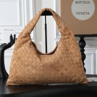 Bottega Veneta Medium Hop Shoulder Bag In Intrecciato Suede Brown
