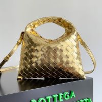 Bottega Veneta Mini Hop Crossbody Bag In Intrecciato Leather Gold