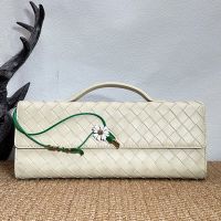 Bottega Veneta Andiamo Clutch with Daisy Flower Closure In Intrecciato Leather White