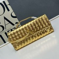 Bottega Veneta Andiamo Clutch In Intrecciato Leather Gold