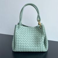 Bottega Veneta Andiamo Parachute Shoulder Bag In Intrecciato Leather Green