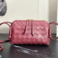 Bottega Veneta Concert Pouch In Intreccio Leather Burgundy