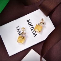 Bottega Veneta Diamond Pendant Earrings In Metal Gold