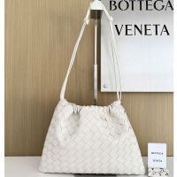 Bottega Veneta Medium Dustbag In Intrecciato Calfskin White