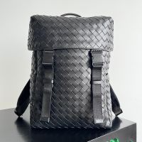 Bottega Veneta Flap Backpack In Intrecciato Calfskin Black