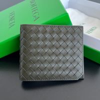 Bottega Veneta Bi-Fold Wallet In Intrecciato Piccolo Calfskin Khaki