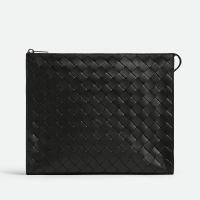 Bottega Veneta Standing Pouch In Intrecciato Calfskin Black