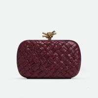 Bottega Veneta Knot Clutch In Foulard Intreccio Leather Burgundy