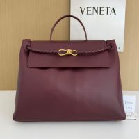 Bottega Veneta Large Ciao Ciao Top Handle Bag In Silky Calfskin Burgundy
