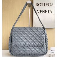 Bottega Veneta Large Cobble Messenger Bag In Intrecciato Leather Grey