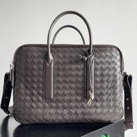 Bottega Veneta Large Getaway Briefcase In Intreccio Lambskin Coffee