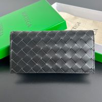 Bottega Veneta Long Wallet with Coin Purse In Intrecciato Calfskin Black/Green