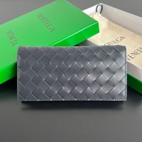 Bottega Veneta Long Wallet with Coin Purse In Intrecciato Calfskin Grey/Green