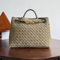 Bottega Veneta Medium Andiamo Top Handle Bag In Intrecciato Suede Cypress Green