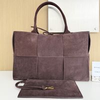 Bottega Veneta Medium Arco Tote 36 In Intreccio Suede Coffee