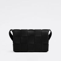 Bottega Veneta Medium Cassette Crossbody Bag In Intreccio Calfskin Black