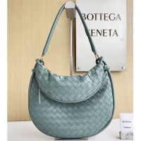 Bottega Veneta Medium Gemelli Shoulder Bag In Intrecciato Leather Green