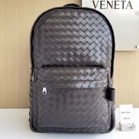 Bottega Veneta Medium Classic Backpack In Intrecciato Leather Dark Brown